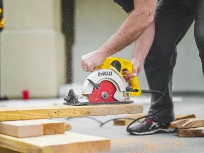 Window Hardware Replacement: Smooth Operation