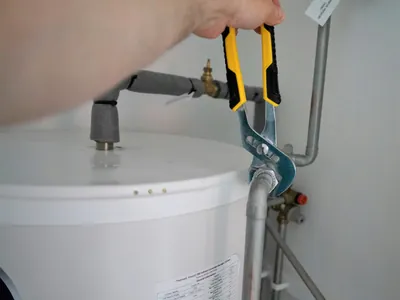 Shower Head Replacement: DIY Installation Guide